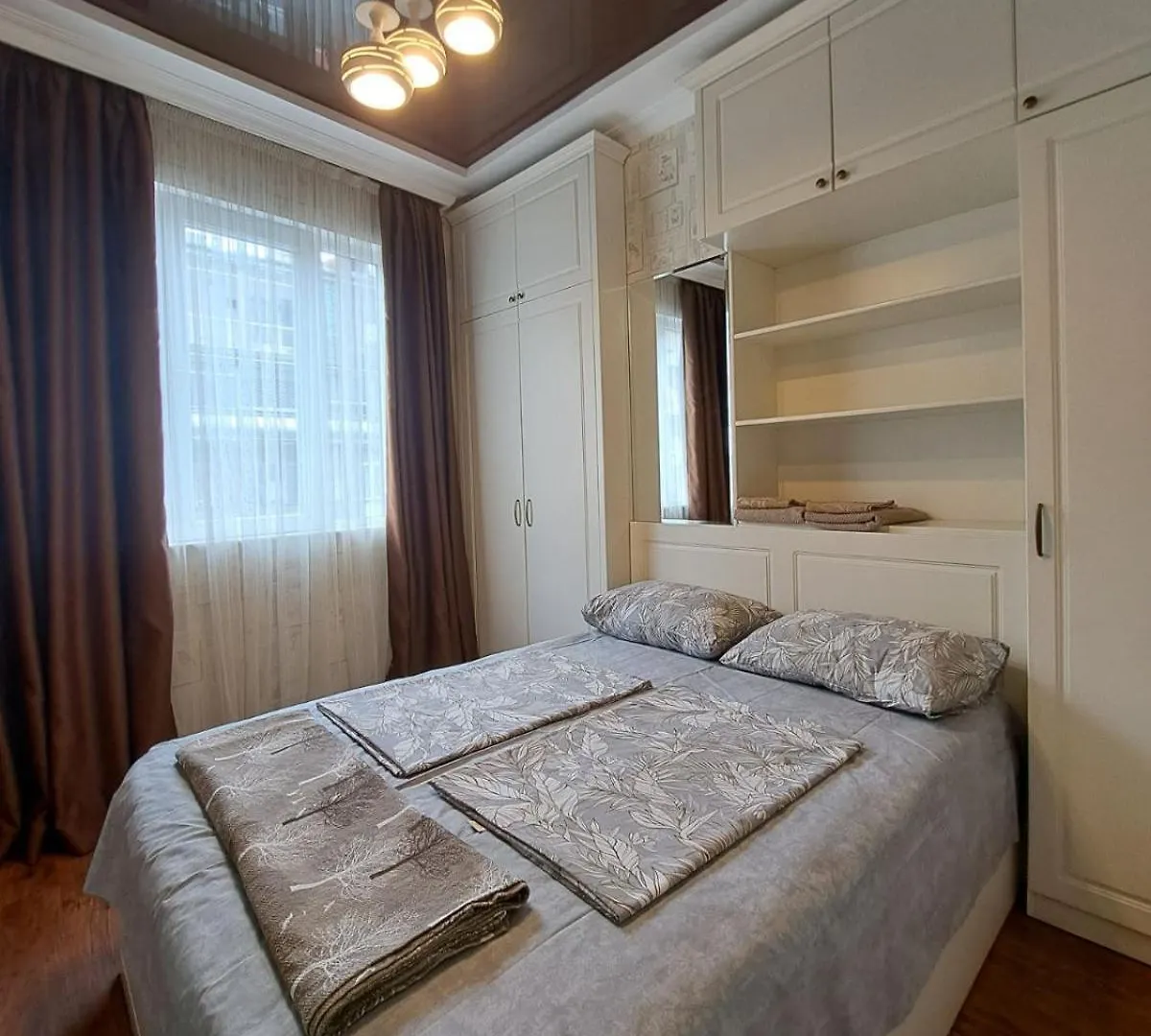 Batumi Central Holiday Apartment
